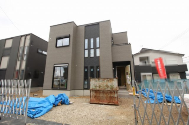 香南市野市町西野　新築戸建　1号棟　（全4区画）の前面道路含む現地写真|前面道路　幅　6.0ｍ