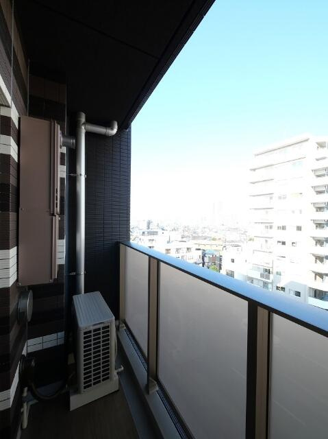 ラフィスタ金町のバルコニー