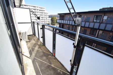 サンビレッジ藤原台B棟のバルコニー|日当たり良好です