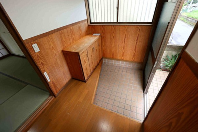 【玄関】 | 坂戸市西坂戸 中古住宅