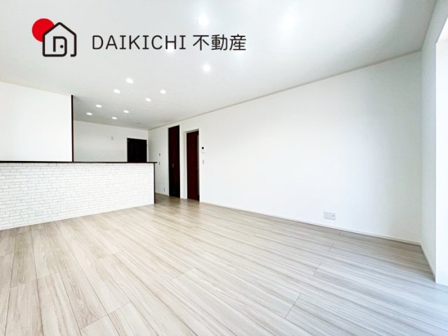【居間・リビング】 | 東松山市松山町3丁目　新築戸建　全4棟　2号棟