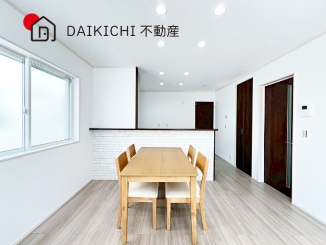 【居間・リビング】 | 東松山市松山町3丁目　新築戸建　全4棟　2号棟