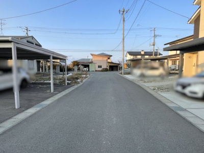 【前面道路含む現地写真】 | 東根市大字野田　中古戸建