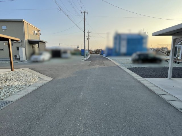 【前面道路含む現地写真】 | 東根市大字野田　中古戸建
