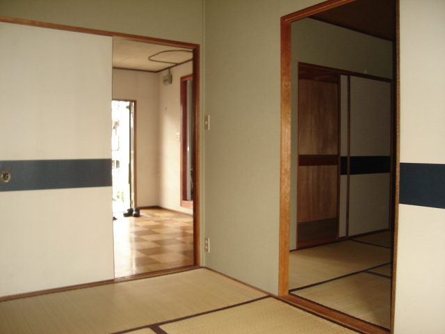 若葉ハイツの寝室