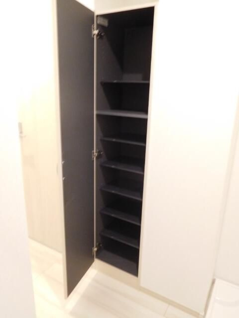 Ｌｉｌｙ東中山の収納