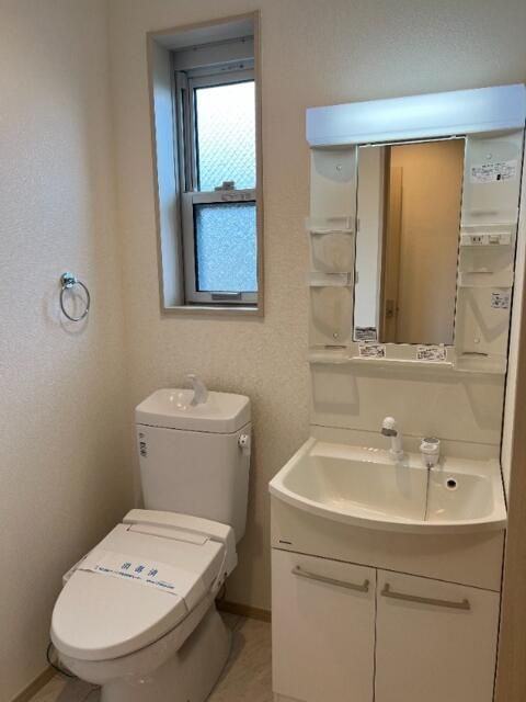 Ｌｉｌｙ東中山の独立洗面台