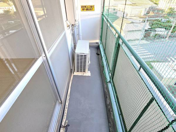 ビレッジハウス紀三井寺6号棟のバルコニー|ビレッジハウスの同一物件・同一タイプの間取りの写真です