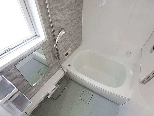 ロイヤルコート兵庫の浴室|浴室乾燥機・追焚機能付です