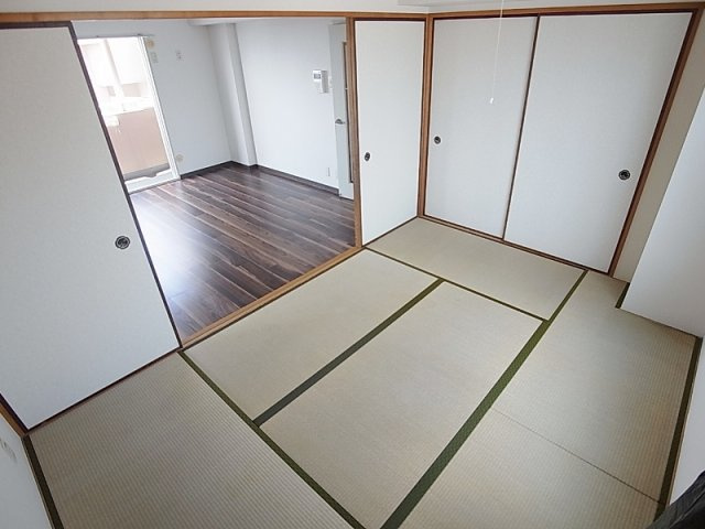 ロイヤルコート兵庫の和室|和室は寛ぎます