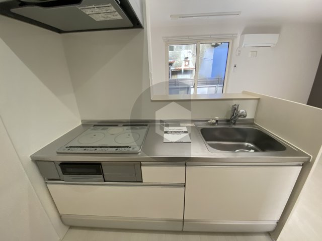 東大阪市稲田上町１丁目のアパートのキッチン