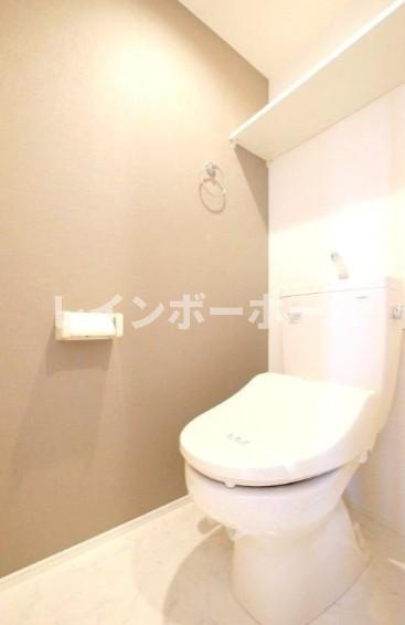 メゾン・プーラ菊川のトイレ