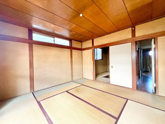 【その他】 | 【堀炬燵がある和室】　　　お子さんやご高齢の方など、長時間の使用でも疲れにくいですよ♪