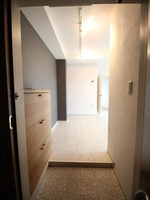 ツインヴィラ八柱Ⅱの玄関|別部屋。現況優先。