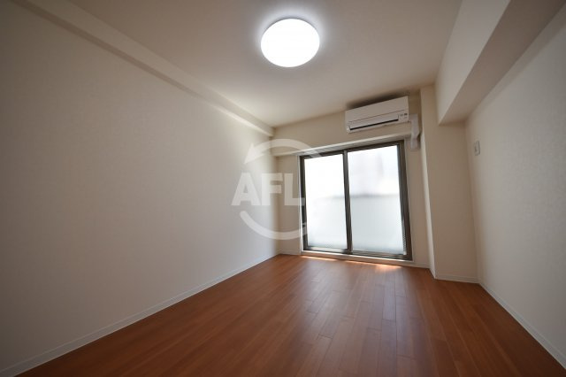 eightcourtドーム前の居間・リビング|eightcourtドーム前（エイトコートドーム前）　洋室