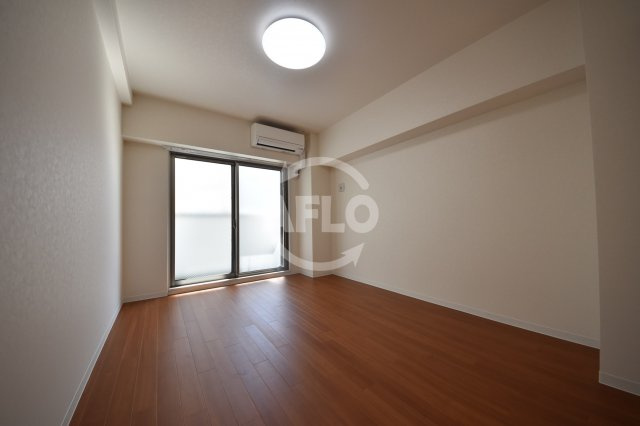 eightcourtドーム前の居間・リビング|eightcourtドーム前（エイトコートドーム前）　洋室