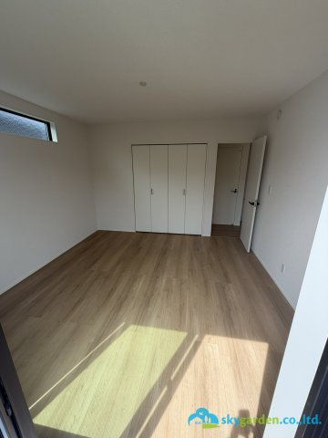 平塚市豊田宮下3期　新築戸建　全2棟1号棟の寝室