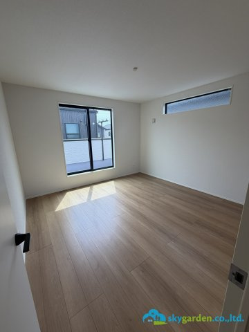 平塚市豊田宮下3期　新築戸建　全2棟1号棟の寝室