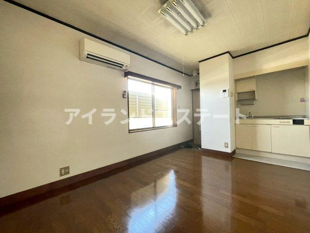 OTアパート　※学生限定賃料の居間・リビング