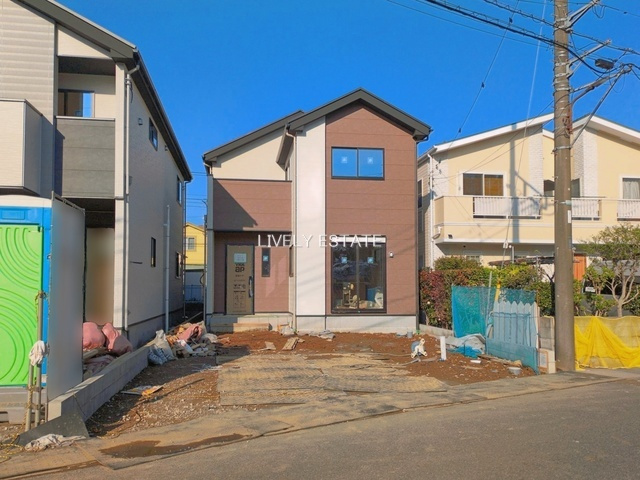 草加市青柳8丁目 新築分譲住宅 全2棟 1号棟の外観