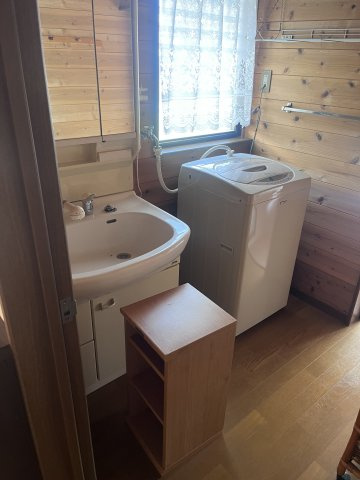 周防大島中古物件の脱衣所