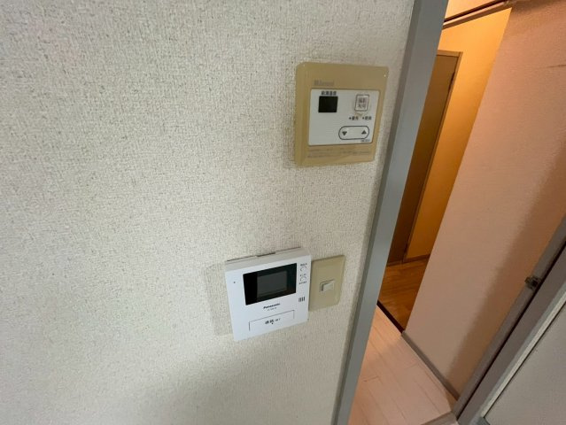 フロイディハイツのセキュリティ|TVモニター付きインターホン