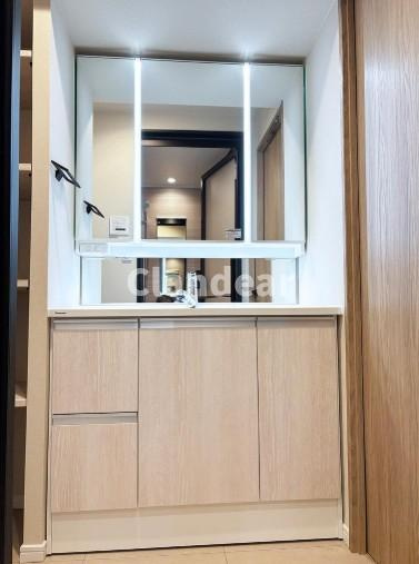 グリーンパーク常盤平の独立洗面台|ドキドキの新生活も、安心してスタート。ぴったりの住まいを見つけませんか？クランディアが一緒に住まい選びをサポートします‼　まずは、お気軽にお問合せください　＃クランディア