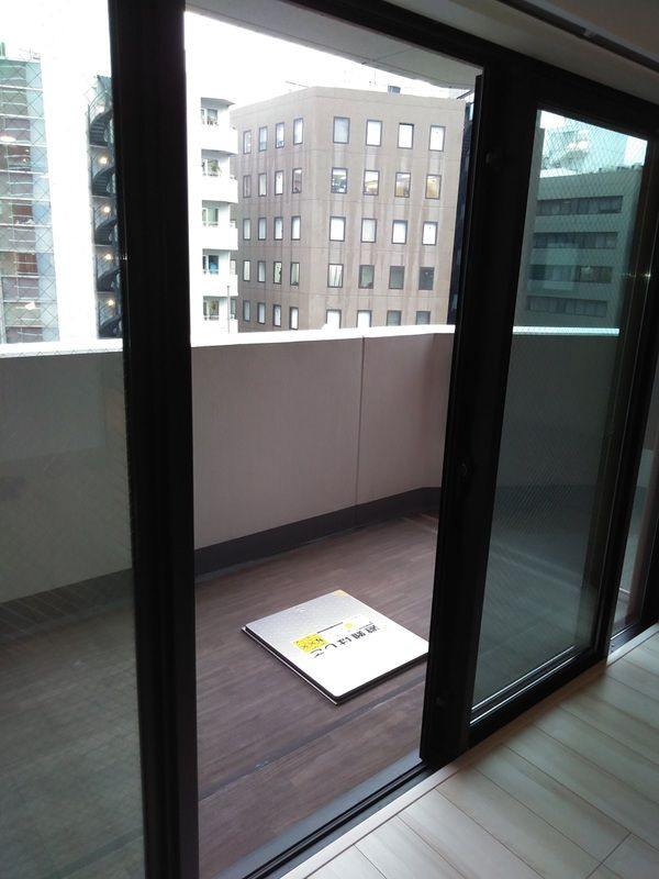 シティインデックス神田のバルコニー