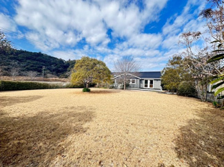 【庭】 | リスタイル御宿　中古戸建　御宿駅 | おしゃれな外水栓と、日当たりのよい広いお庭♪
バーベキューやドッグラン、お子様のプール遊びなど、次は何して遊ぼうか・・・毎日ワクワクしますね♪