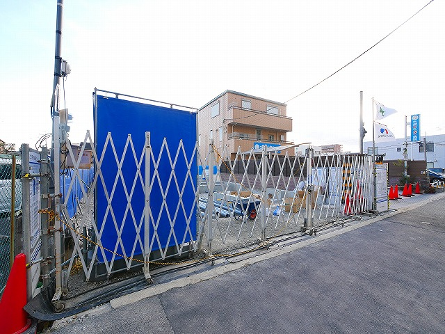 クリスタル　シャーメゾンの外観