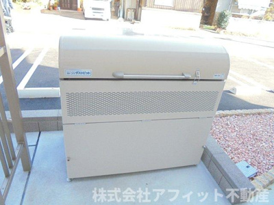 【その他共用部分】 | メゾンリアン | 敷地内ゴミ置場