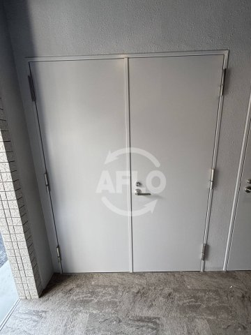 アドバンス大阪フラットの設備|アドバンス大阪フラット　ゴミ置き場