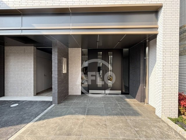 アドバンス大阪フラットのエントランス|アドバンス大阪フラット　エントランス