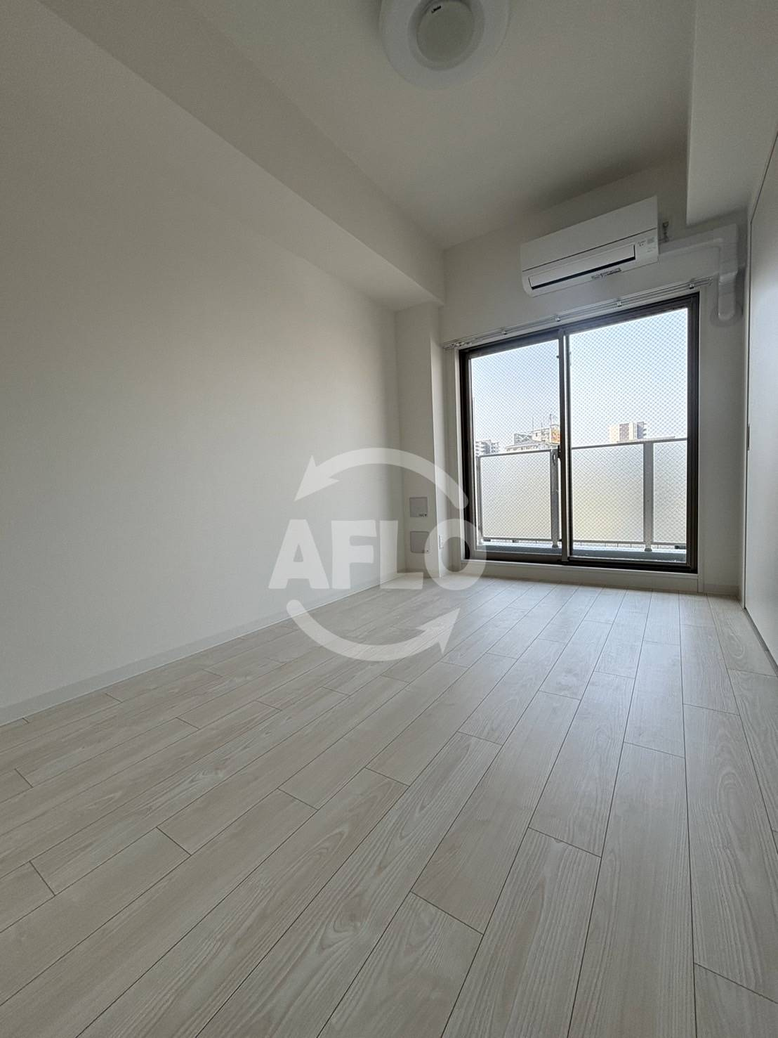 アドバンス大阪フラットの居間・リビング|アドバンス大阪フラット　リビング