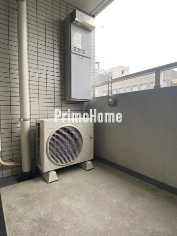 ログ東日本橋の駐車場