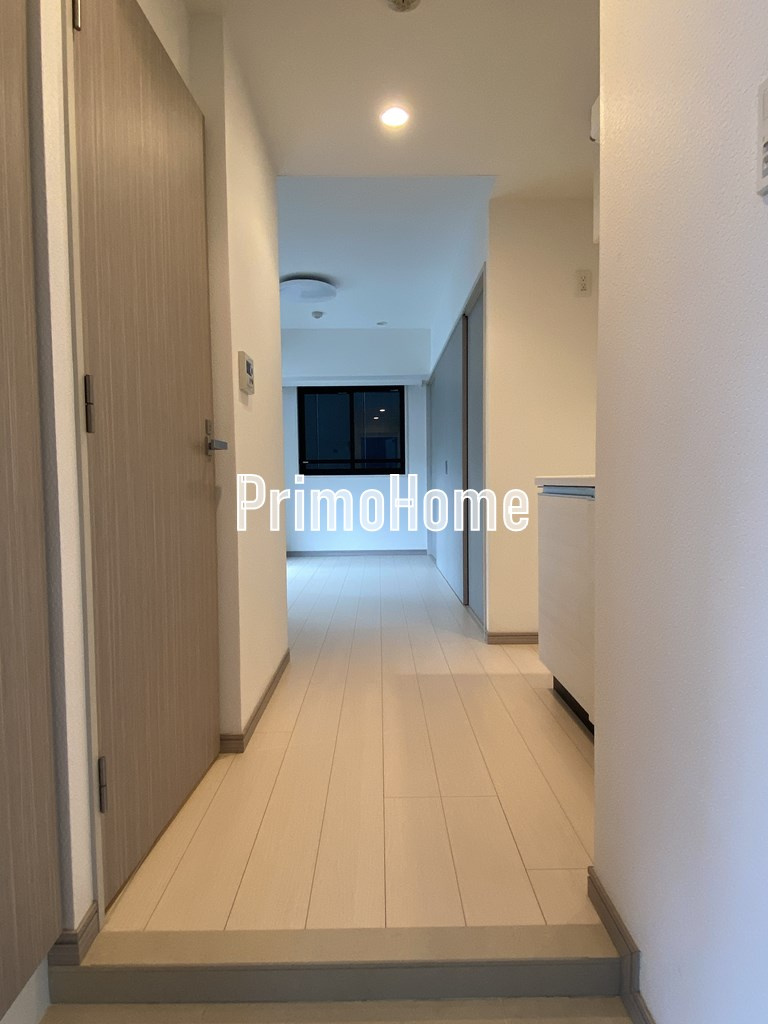 ログ東日本橋の玄関