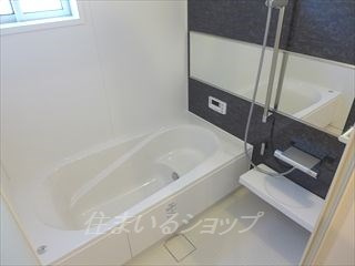 メルヴェーユ　Ⅱの浴室|追い焚き・窓あり