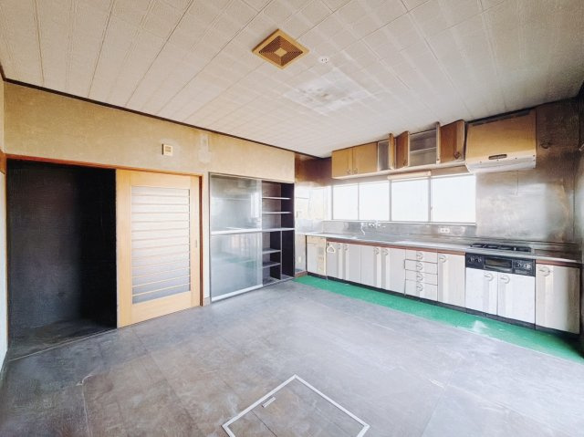 【中古戸建】太田市新田村田町1期のキッチン|■ダイニングキッチン