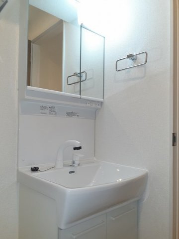 ソレジアートⅡの洗面所