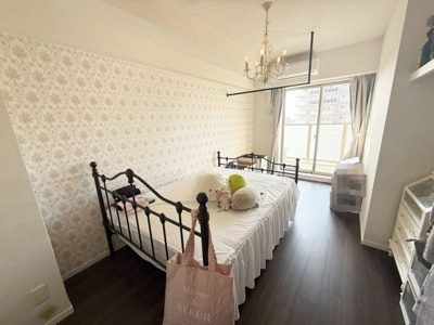 【寝室】 | ローレルスクエア尼崎ルネ・ガーデンテラス | 7.1帖の洋室