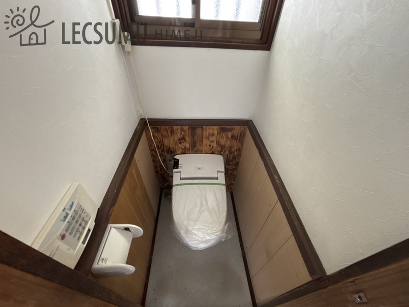 姫路市土山2丁目/中古戸建のトイレ