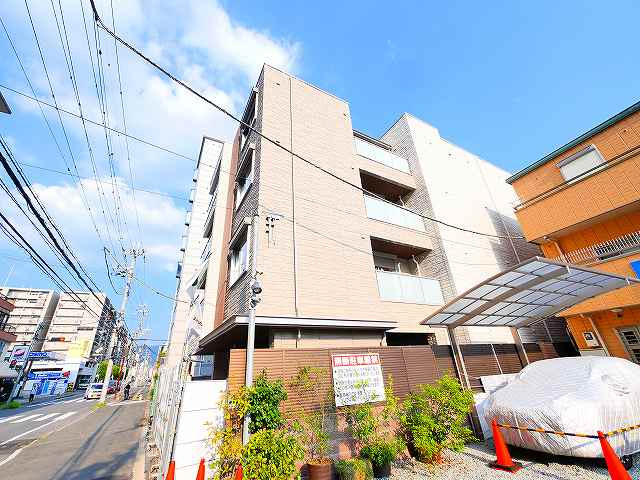 クリスタル　シャーメゾン