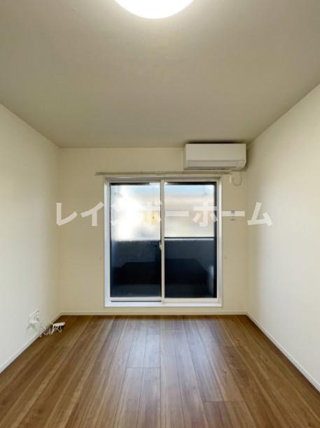 イクシオ江戸川Ⅱの居間・リビング|※同じ管理会社の参考写真です。