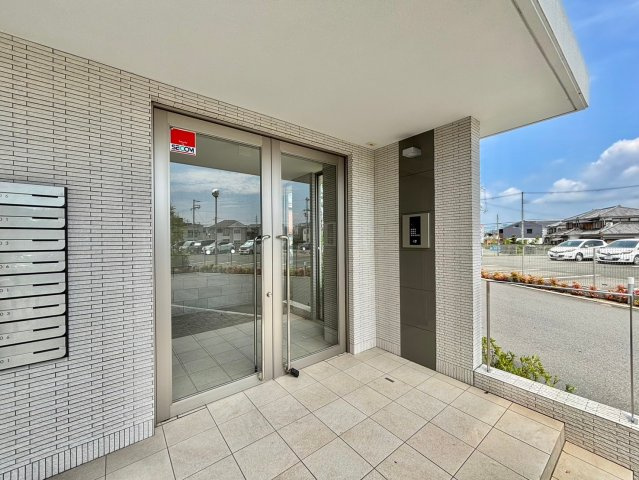 OA FLAT阿成のエントランス