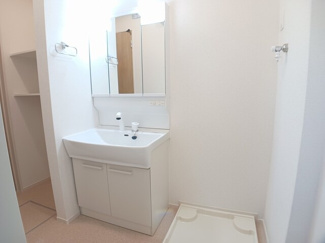 【洗面所】 | エヴァグリーンヴィラⅠ