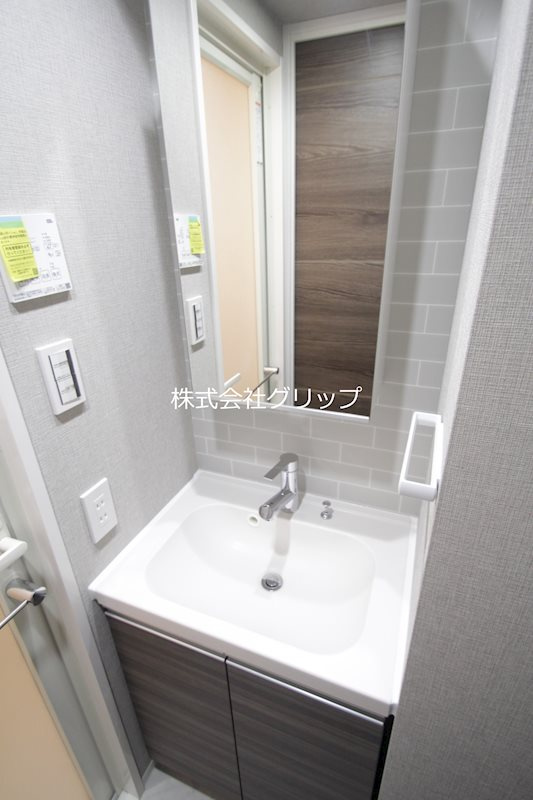 Le'a横濱天王町伍番館の独立洗面台