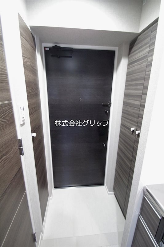 Le'a横濱天王町伍番館の玄関