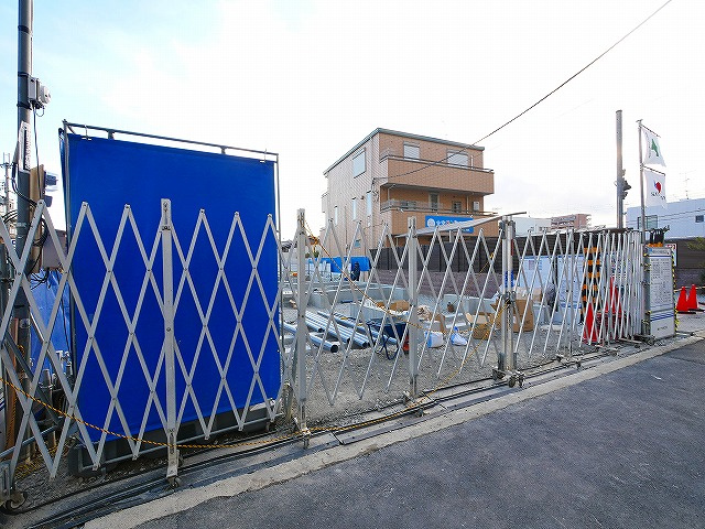 クリスタル　シャーメゾンの外観