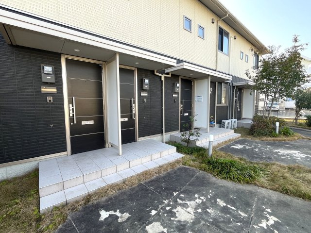 エクラージュ松江Aのエントランス