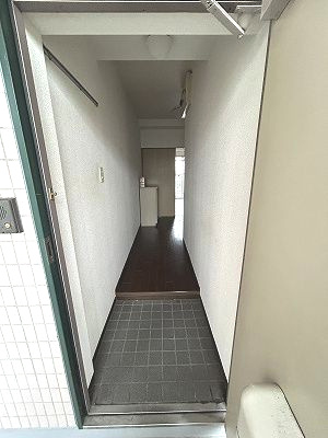 シャンテ三宿の玄関